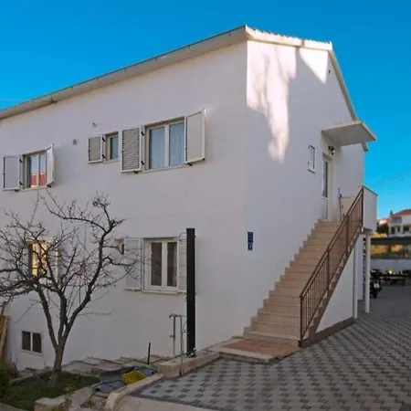 Varga Apartment