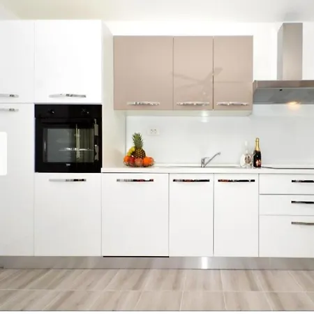Varga Apartment