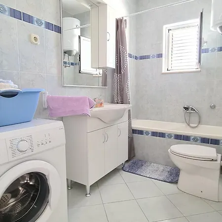 Apartment Varga *